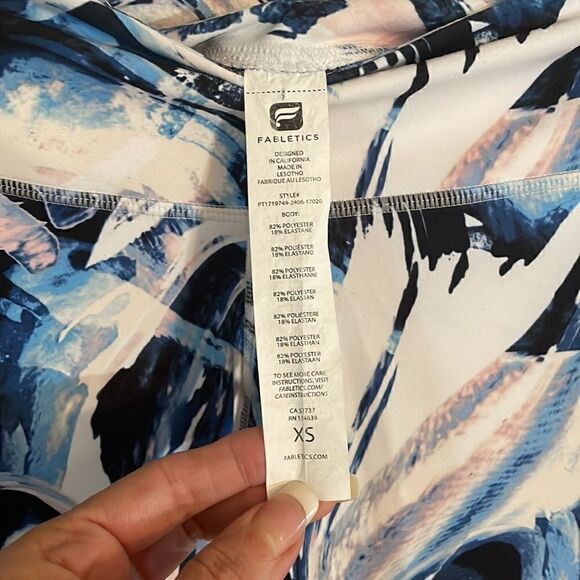 Fabletics workout leggings - Picture 3 of 5